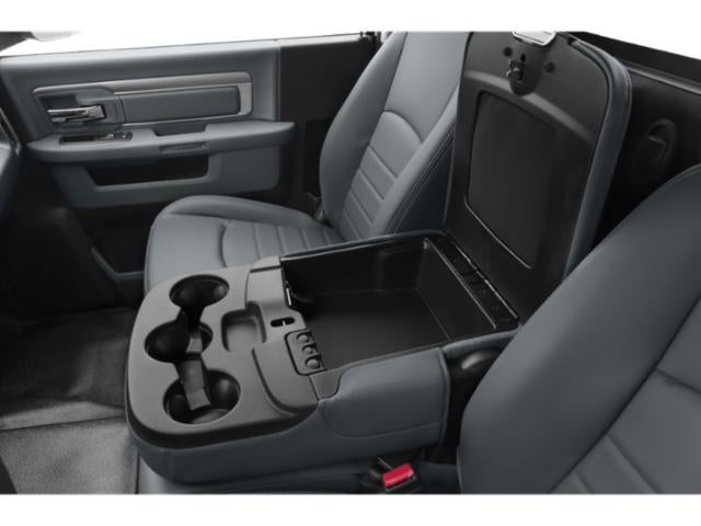 2014 RAM 3500 4WD Reg Cab 167" WB 84" CA Tradesman