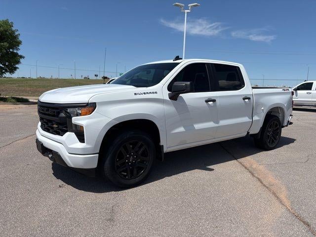 2023 Chevrolet Silverado 1500 Crew Cab Short Box 4-Wheel Drive Custom