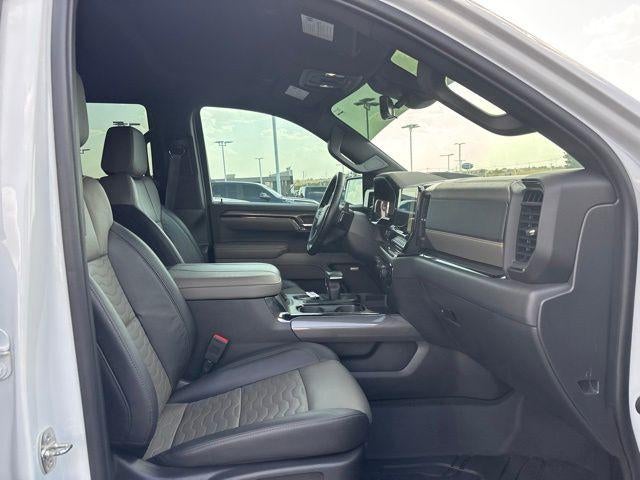 2024 Chevrolet Silverado 1500 Crew Cab Short Box 4-Wheel Drive ZR2