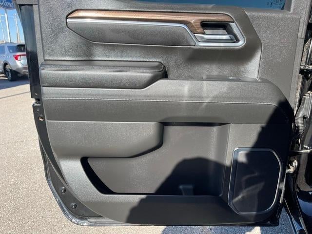 2025 Chevrolet Silverado 1500 Crew Cab Short Box 4-Wheel Drive RST