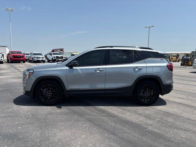 2024 GMC Terrain FWD 4dr SLT
