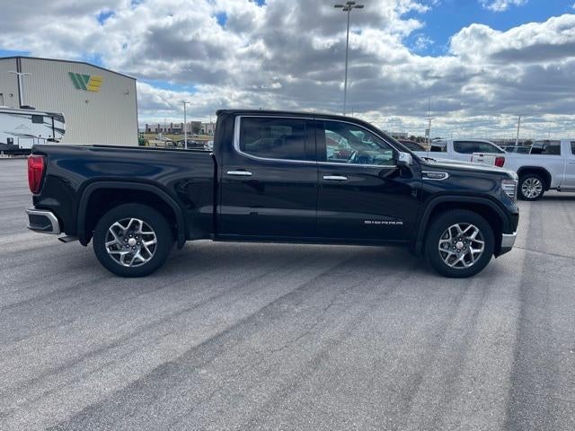 2022 GMC Sierra 1500 Crew Cab Short Box 2-Wheel Drive SLT