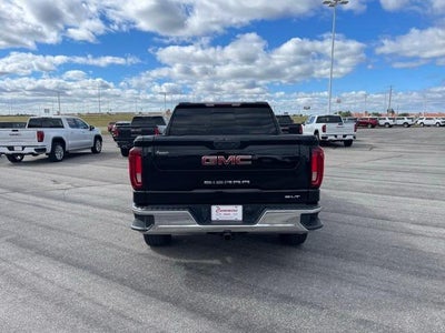 2022 GMC Sierra 1500 Crew Cab Short Box 2-Wheel Drive SLT