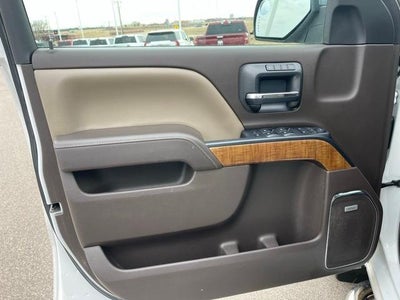 2016 GMC Sierra 1500 Crew Cab Short Box 4-Wheel Drive SLT