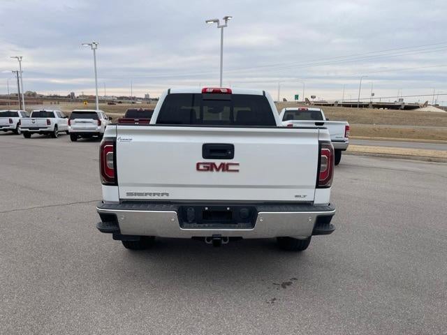 2016 GMC Sierra 1500 Crew Cab Short Box 4-Wheel Drive SLT