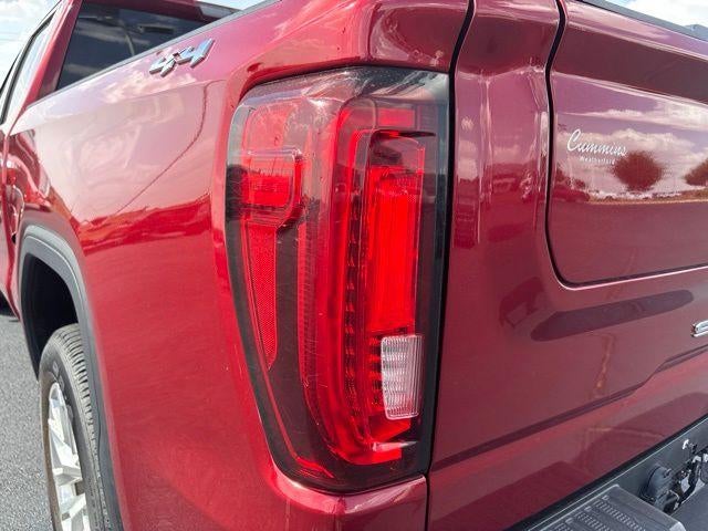2019 GMC Sierra 1500 Crew Cab Short Box 4-Wheel Drive SLT