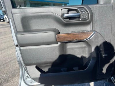 2020 GMC Sierra 1500 Crew Cab Short Box 4-Wheel Drive SLT