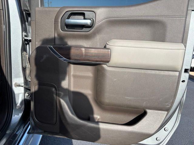 2021 GMC Sierra 1500 Crew Cab Short Box 4-Wheel Drive SLT