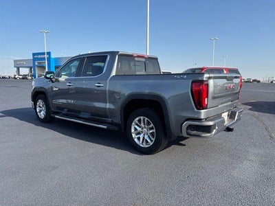 2021 GMC Sierra 1500 Crew Cab Short Box 4-Wheel Drive SLT