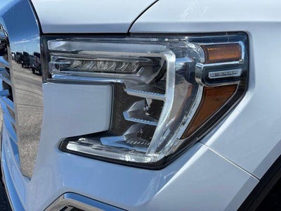 2021 GMC Sierra 1500 Crew Cab Short Box 4-Wheel Drive SLT