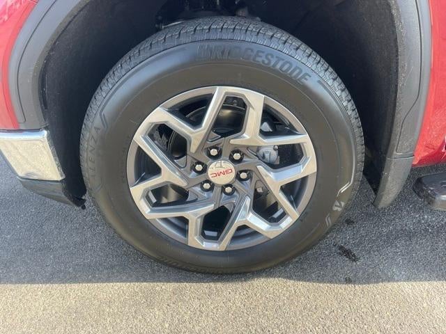 2022 GMC Sierra 1500 Crew Cab Short Box 4-Wheel Drive SLT