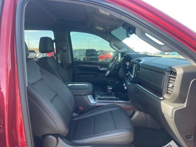 2022 GMC Sierra 1500 Crew Cab Short Box 4-Wheel Drive SLT