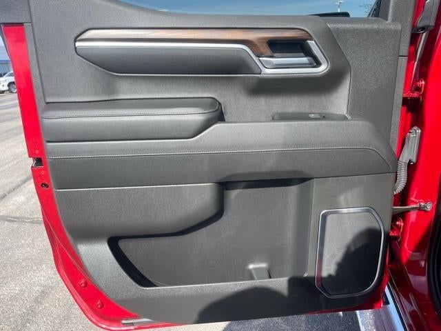 2022 GMC Sierra 1500 Crew Cab Short Box 4-Wheel Drive SLT