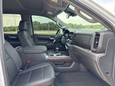 2025 GMC Sierra 1500 Crew Cab Short Box 4-Wheel Drive SLT