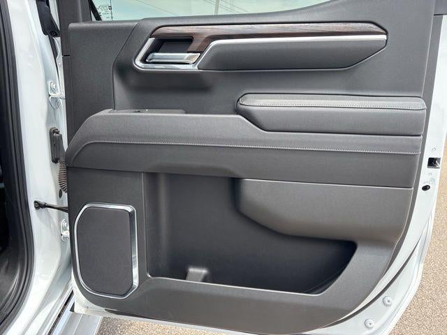 2025 GMC Sierra 1500 Crew Cab Short Box 4-Wheel Drive SLT