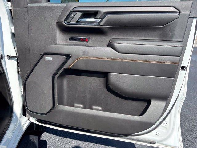 2022 GMC Sierra 1500 Crew Cab Short Box 4-Wheel Drive AT4
