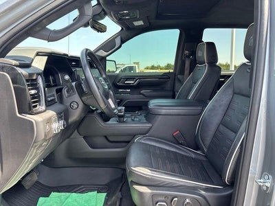2023 GMC Sierra 1500 Crew Cab Short Box 4-Wheel Drive AT4X