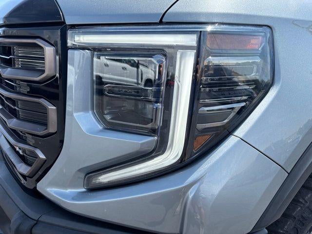 2023 GMC Sierra 1500 Crew Cab Short Box 4-Wheel Drive AT4X