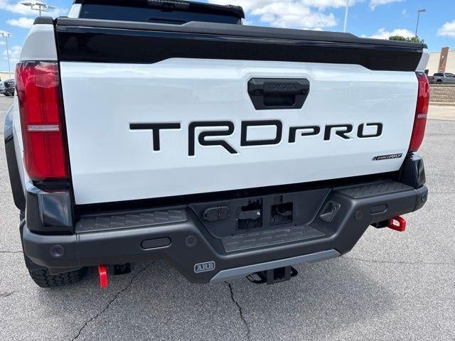 2025 Toyota Tacoma 4WD 4WD TRD Sport Hybrid Double Cab 5' Bed AT (Natl)
