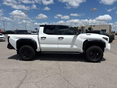 2025 Toyota Tacoma 4WD 4WD TRD Sport Hybrid Double Cab 5' Bed AT (Natl)