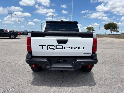 2025 Toyota Tacoma 4WD 4WD TRD Sport Hybrid Double Cab 5' Bed AT (Natl)