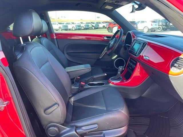 2019 Volkswagen Beetle SE Auto