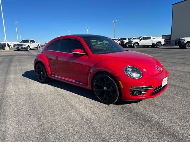 2019 Volkswagen Beetle SE Auto