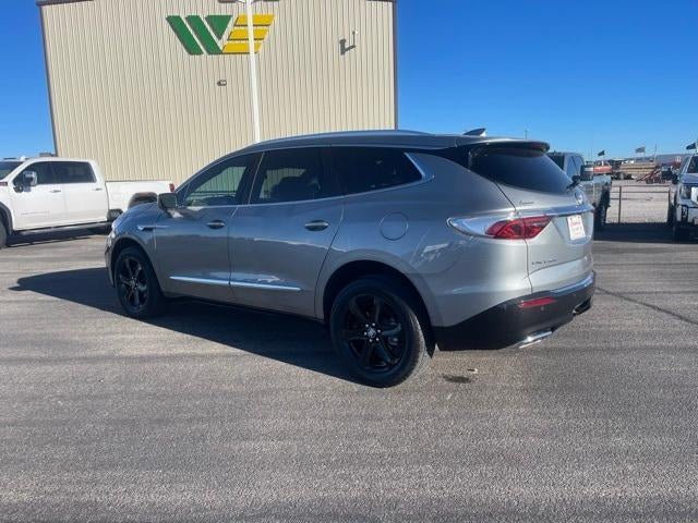 2024 Buick Enclave Essence FWD