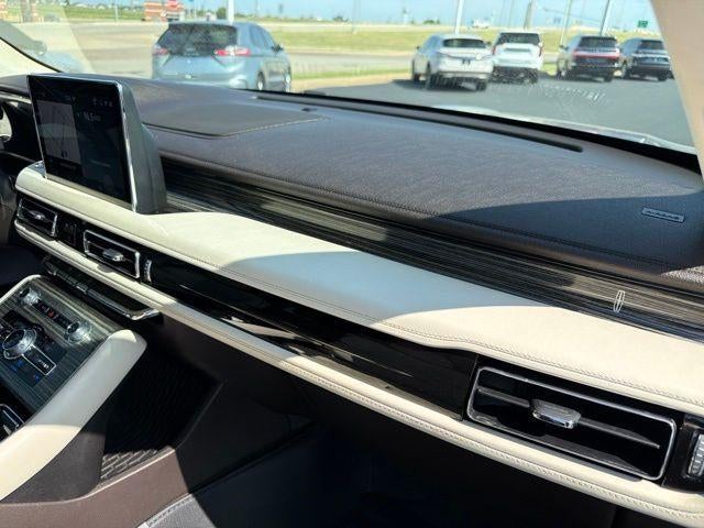 2021 Lincoln Aviator Black Label AWD