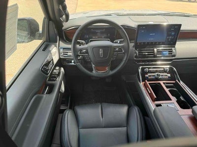 2024 Lincoln Navigator L Reserve 4x4