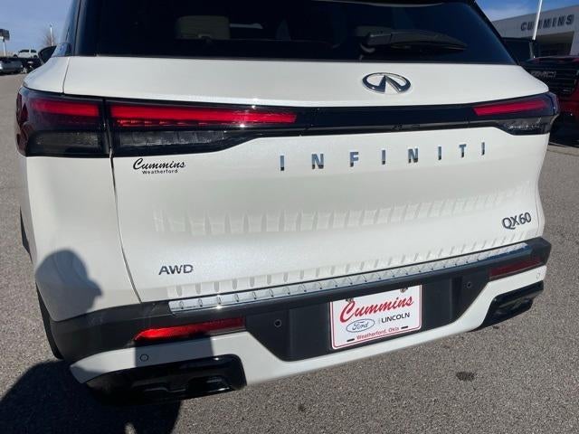 2023 INFINITI QX60 LUXE AWD