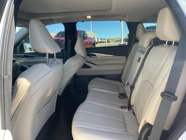 2023 INFINITI QX60 LUXE AWD