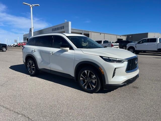 2023 INFINITI QX60 LUXE AWD