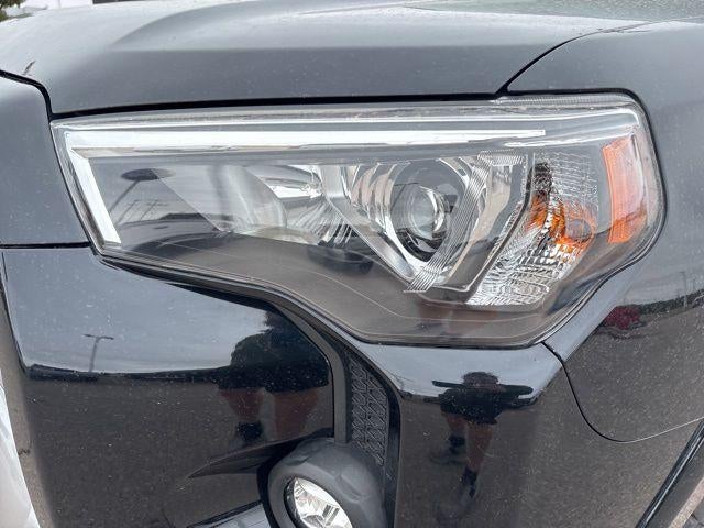 2022 Toyota 4Runner TRD Off Road Premium 4WD (Natl)